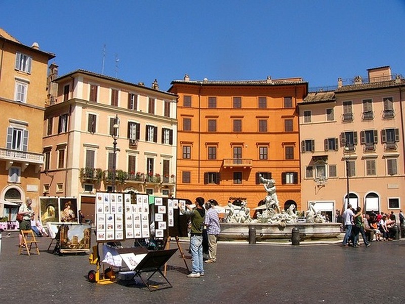 Artisti di strada in Piazza Navona a Roma